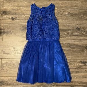 Blue short dress